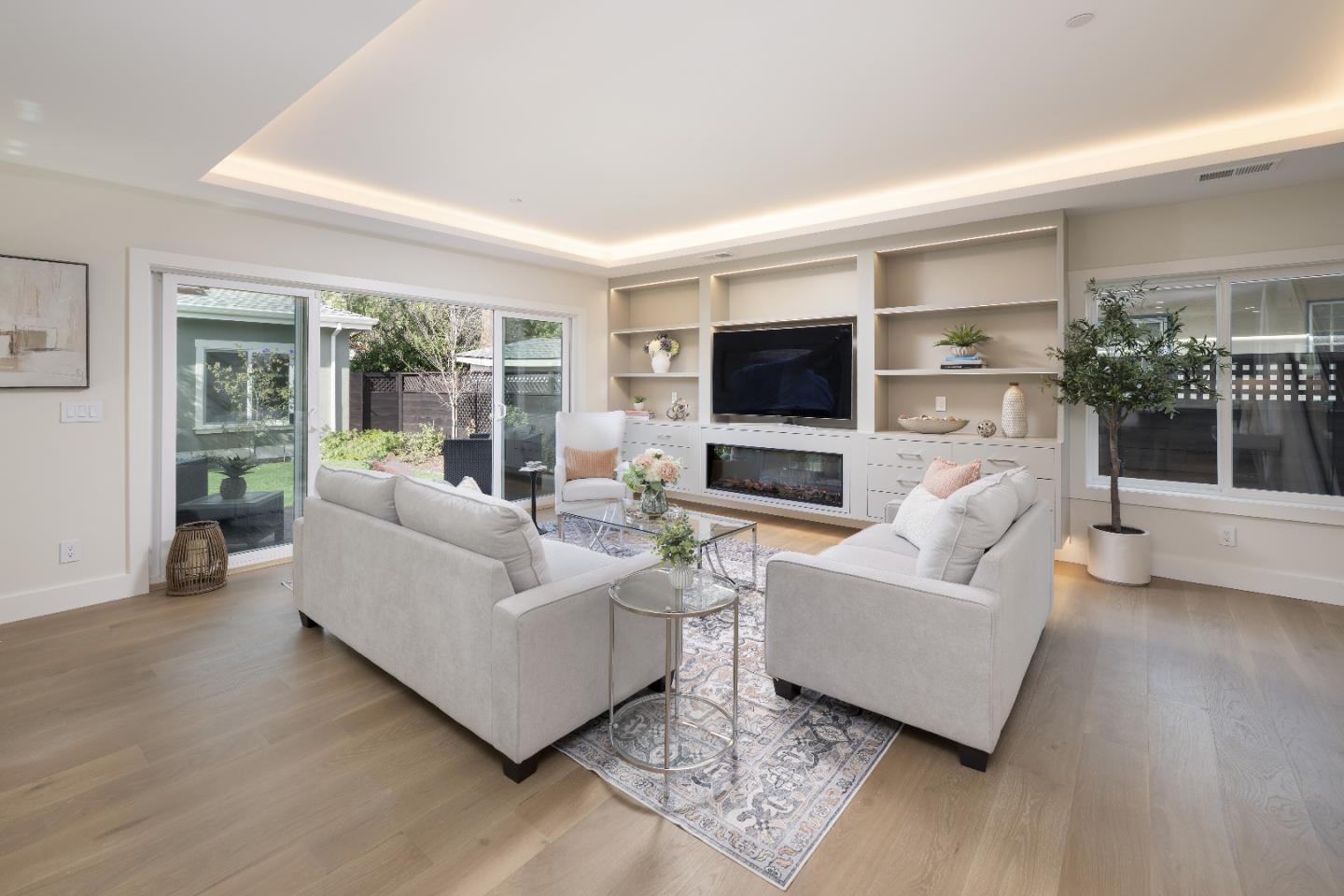 Detail Gallery Image 7 of 63 For 141 & 141b 15th Ave, San Mateo,  CA 94402 - 6 Beds | 5 Baths