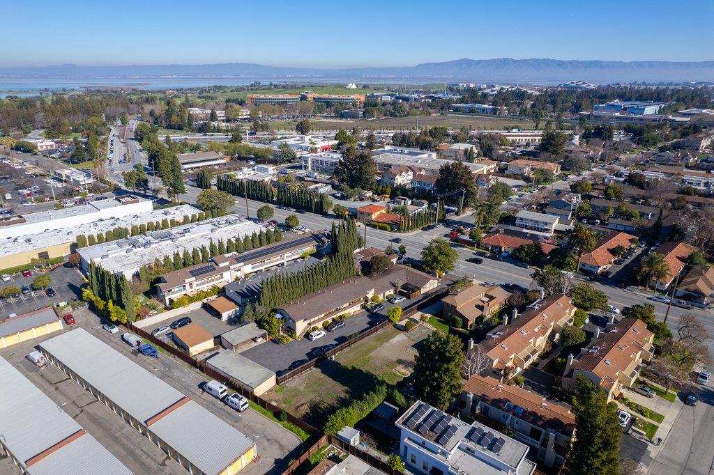 Detail Gallery Image 14 of 18 For 888 N Rengstorff Ave, Mountain View,  CA 94043 - – Beds | – Baths