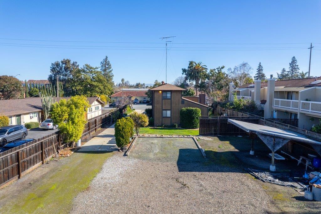 Detail Gallery Image 3 of 18 For 888 N Rengstorff Ave, Mountain View,  CA 94043 - – Beds | – Baths