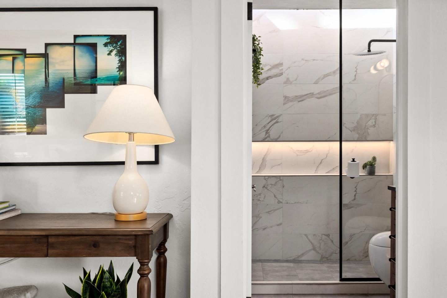 Detail Gallery Image 9 of 34 For 302 Laurel St, Santa Cruz,  CA 95060 - 2 Beds | 1 Baths