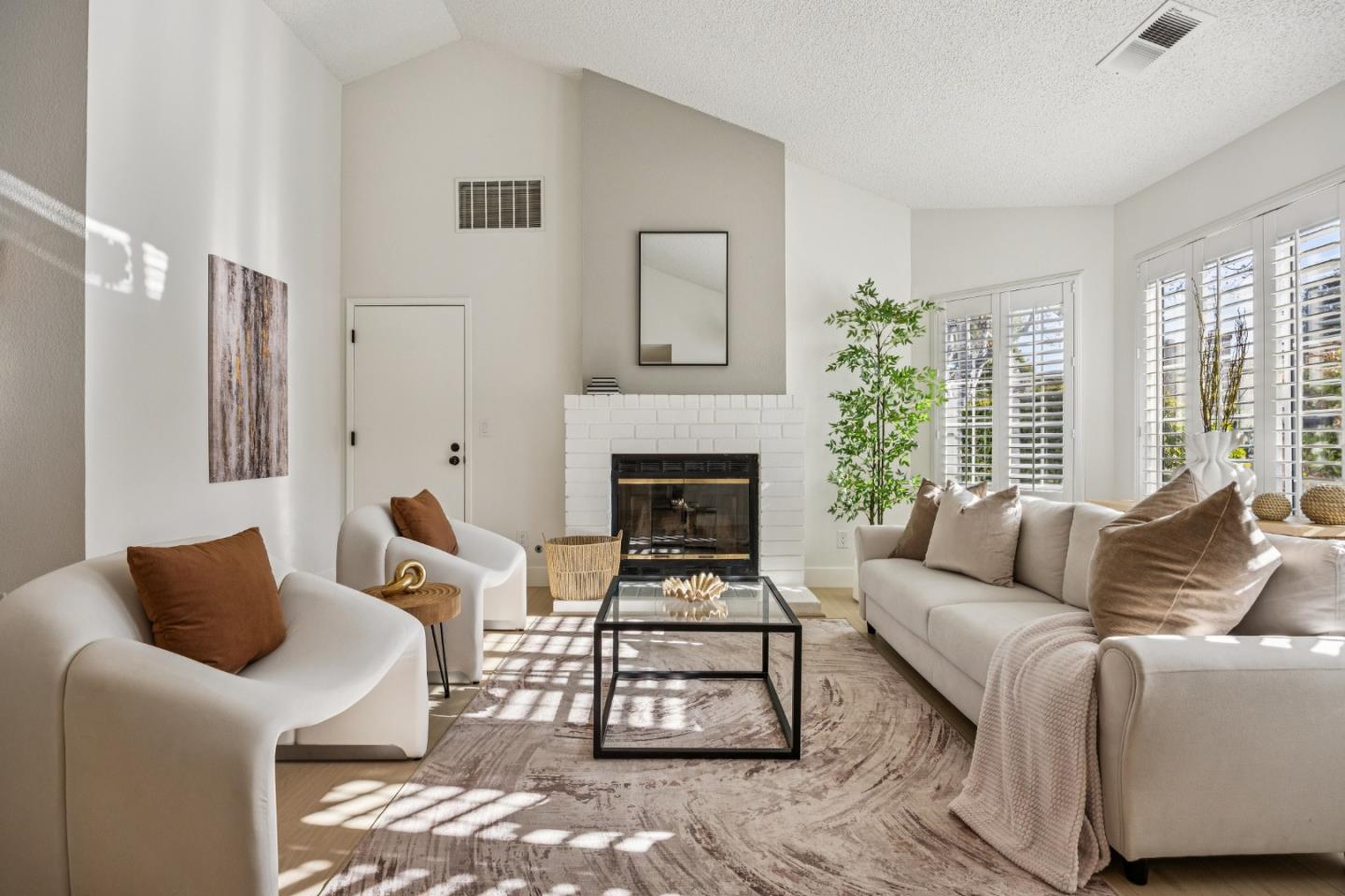 Detail Gallery Image 19 of 68 For 1522 Fujiko Dr, San Jose,  CA 95131 - 2 Beds | 2 Baths