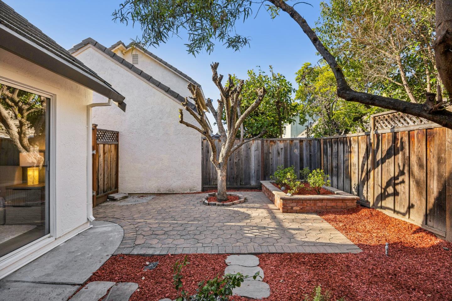 Detail Gallery Image 48 of 68 For 1522 Fujiko Dr, San Jose,  CA 95131 - 2 Beds | 2 Baths