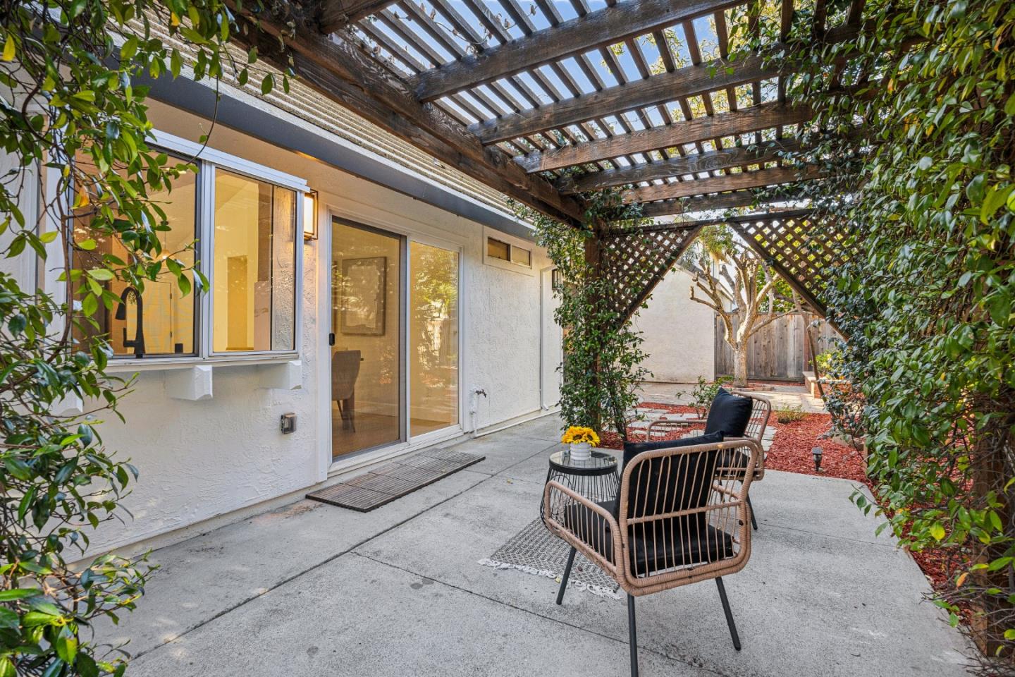 Detail Gallery Image 52 of 68 For 1522 Fujiko Dr, San Jose,  CA 95131 - 2 Beds | 2 Baths