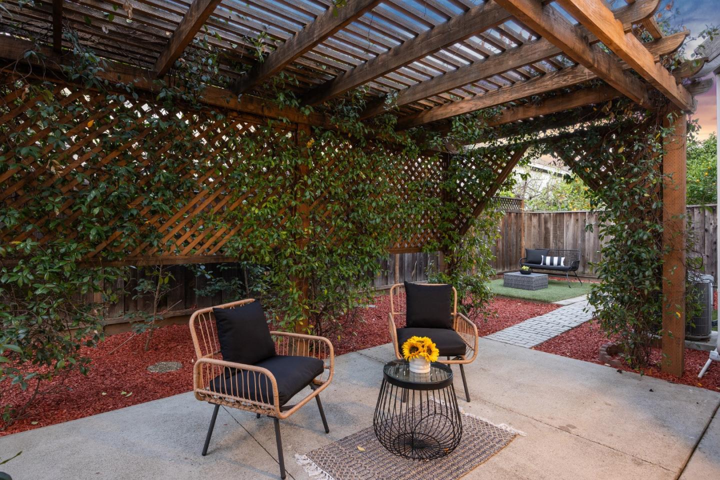 Detail Gallery Image 7 of 68 For 1522 Fujiko Dr, San Jose,  CA 95131 - 2 Beds | 2 Baths