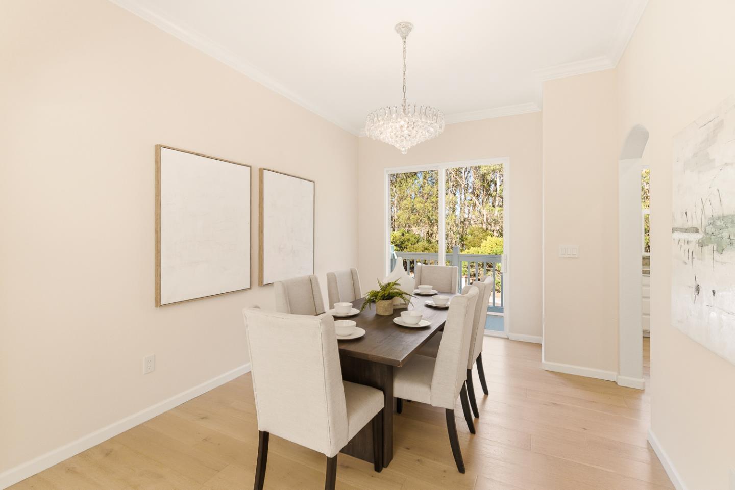 Detail Gallery Image 10 of 41 For 55 Buena Vista Rd, South San Francisco,  CA 94080 - 4 Beds | 3 Baths