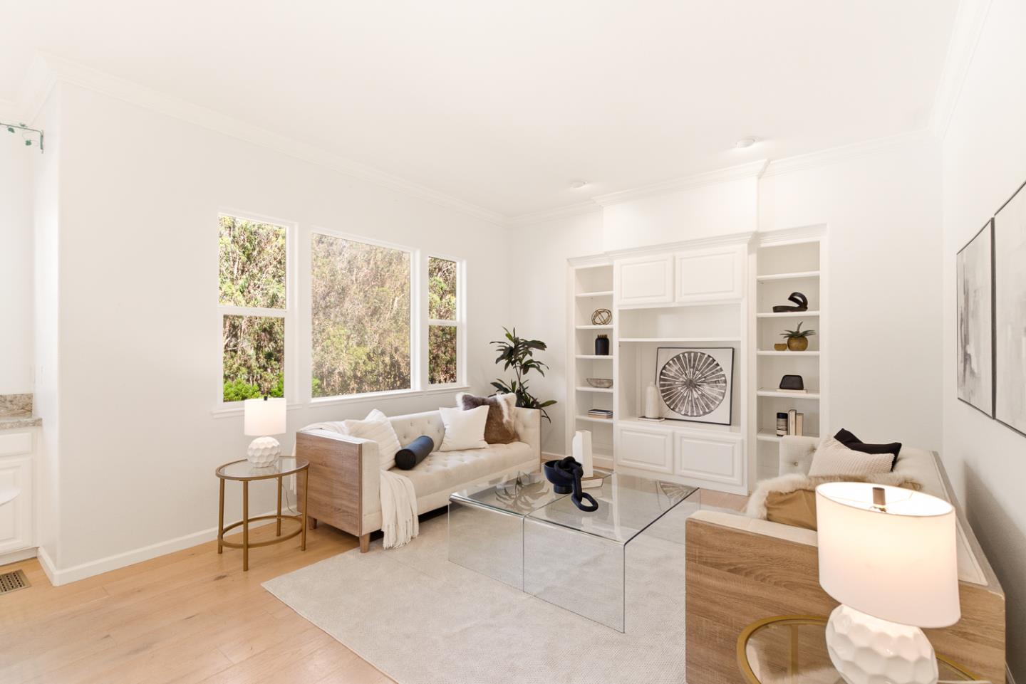 Detail Gallery Image 18 of 41 For 55 Buena Vista Rd, South San Francisco,  CA 94080 - 4 Beds | 3 Baths