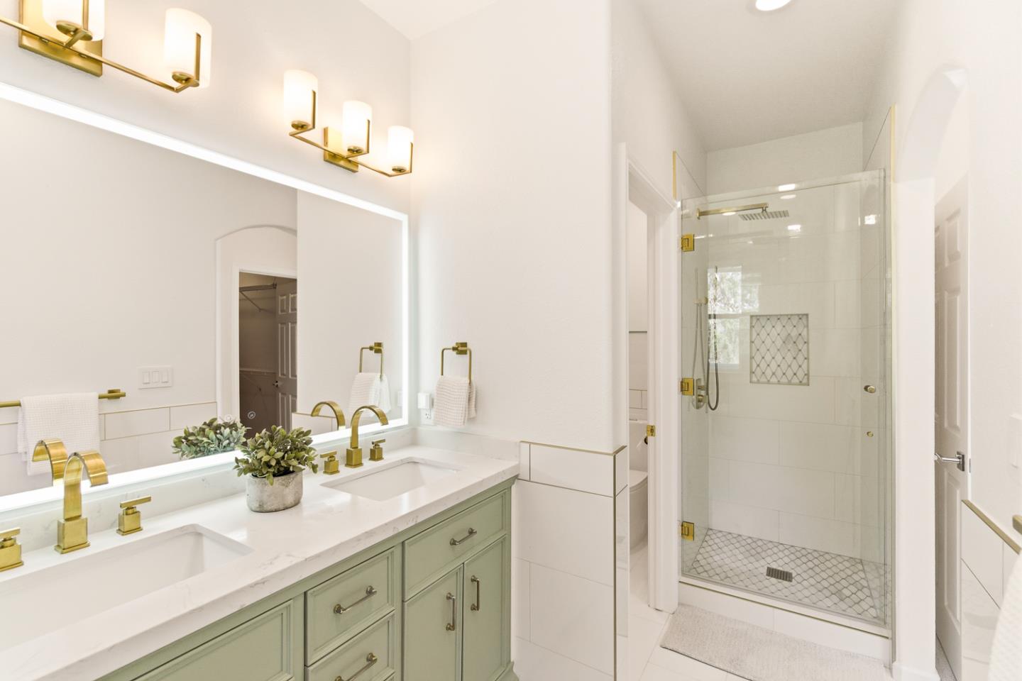 Detail Gallery Image 36 of 41 For 55 Buena Vista Rd, South San Francisco,  CA 94080 - 4 Beds | 3 Baths