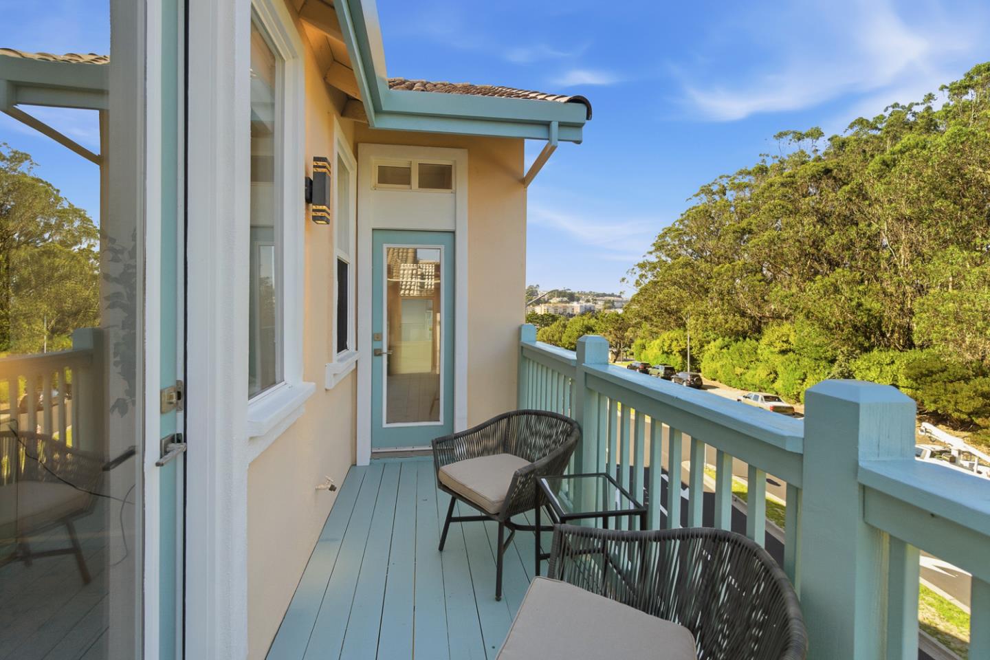 Detail Gallery Image 40 of 41 For 55 Buena Vista Rd, South San Francisco,  CA 94080 - 4 Beds | 3 Baths