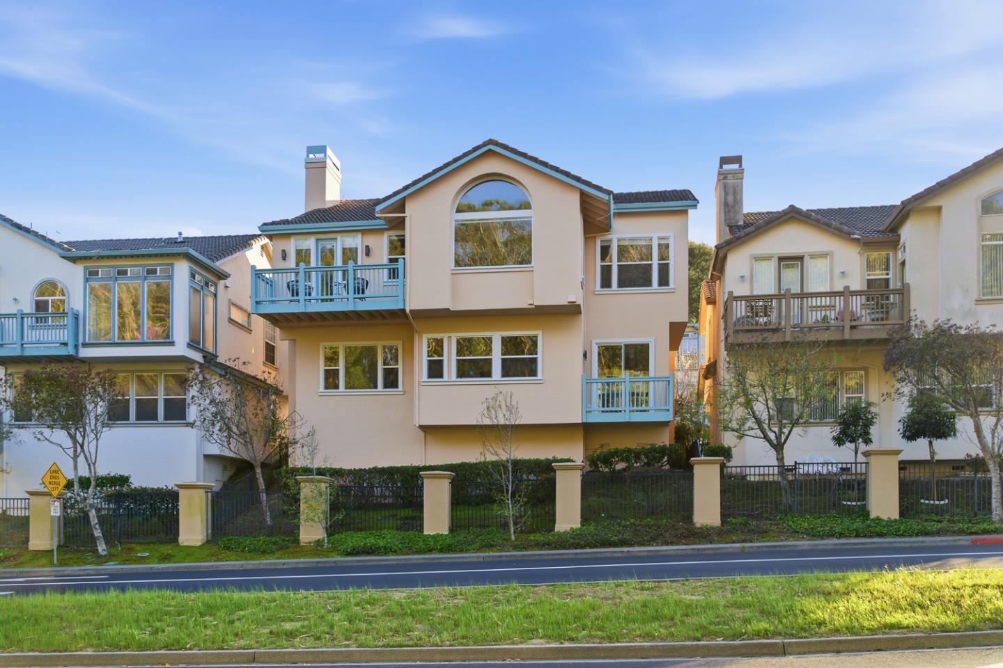Detail Gallery Image 42 of 44 For 55 Buena Vista Rd, South San Francisco,  CA 94080 - 4 Beds | 3 Baths