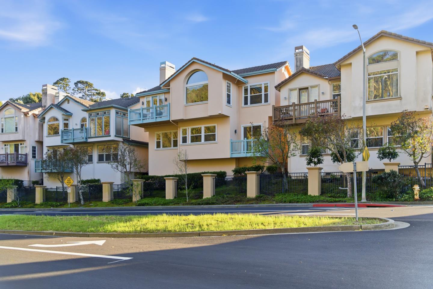 Detail Gallery Image 43 of 44 For 55 Buena Vista Rd, South San Francisco,  CA 94080 - 4 Beds | 3 Baths