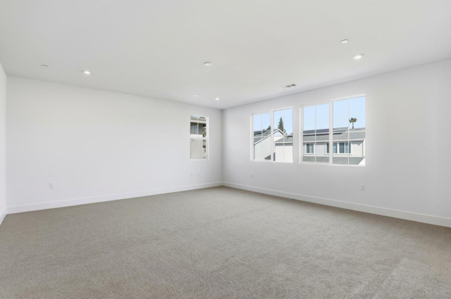 Detail Gallery Image 12 of 31 For 7344 Ailes Ct, Gilroy,  CA 95020 - 4 Beds | 3 Baths