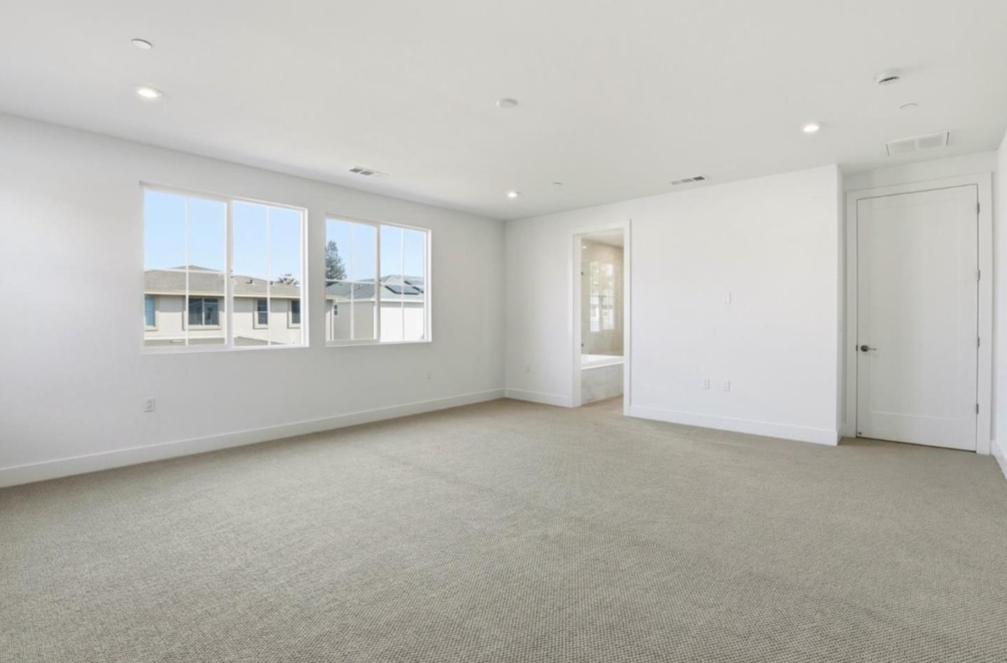 Detail Gallery Image 13 of 31 For 7344 Ailes Ct, Gilroy,  CA 95020 - 4 Beds | 3 Baths