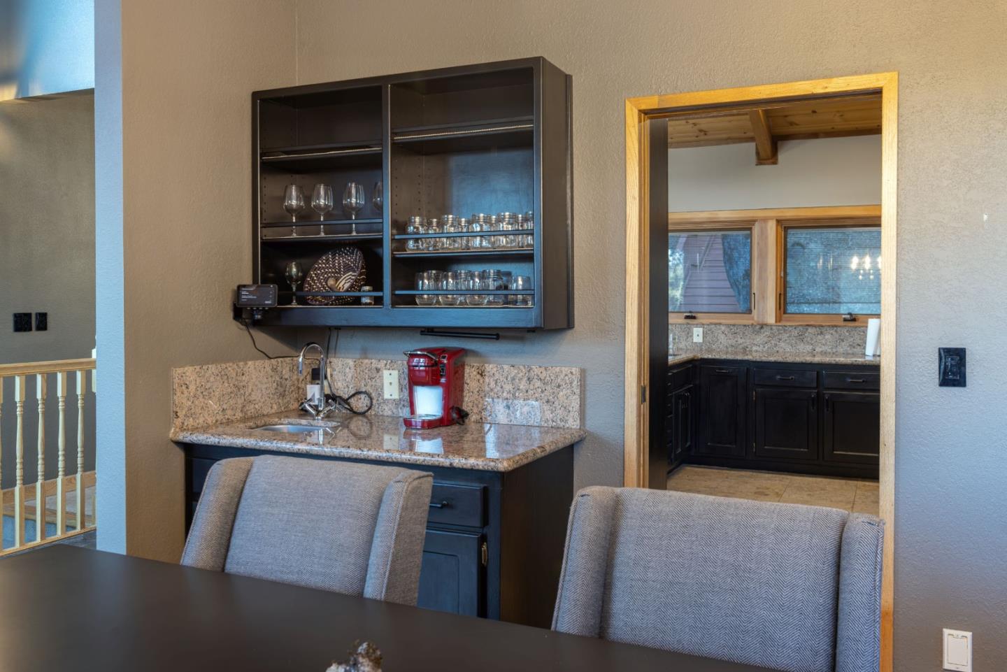 Detail Gallery Image 13 of 36 For 22125 Miller Ridge Rd, Los Gatos,  CA 95033 - 4 Beds | 3 Baths