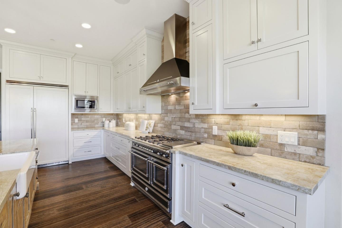 Detail Gallery Image 15 of 66 For 6690 Indian Springs Ct, San Jose,  CA 95120 - 5 Beds | 3/1 Baths