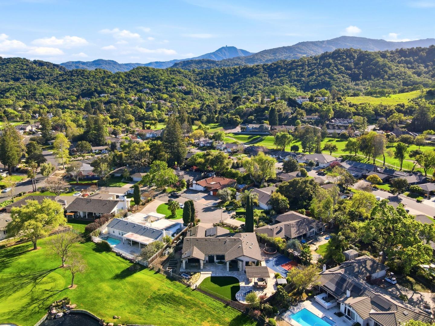 Detail Gallery Image 51 of 66 For 6690 Indian Springs Ct, San Jose,  CA 95120 - 5 Beds | 3/1 Baths