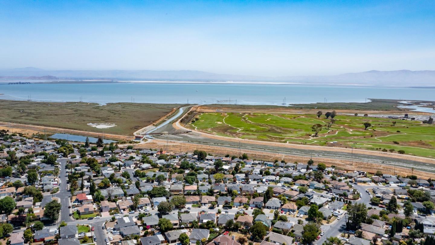 Detail Gallery Image 25 of 29 For 2656 Gonzaga St, East Palo Alto,  CA 94303 - 3 Beds | 1 Baths
