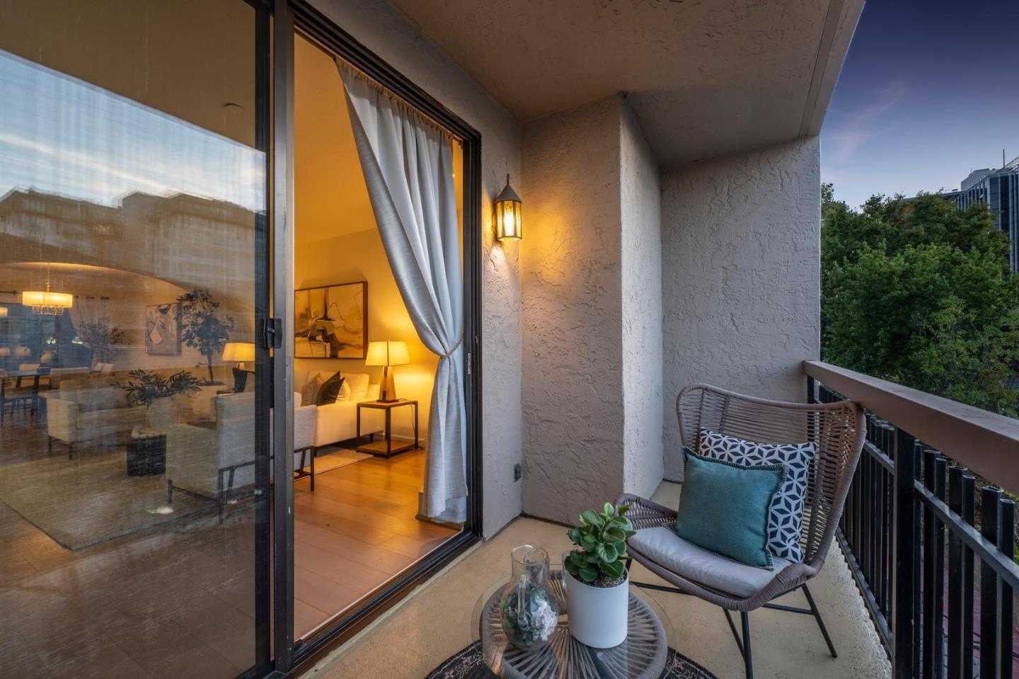 Detail Gallery Image 11 of 27 For 217 8th Ave #203,  San Mateo,  CA 94401 - 2 Beds | 2 Baths