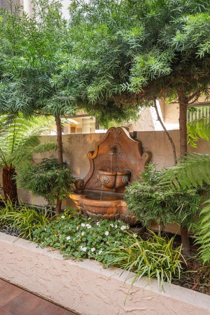 Detail Gallery Image 4 of 27 For 217 8th Ave #203,  San Mateo,  CA 94401 - 2 Beds | 2 Baths