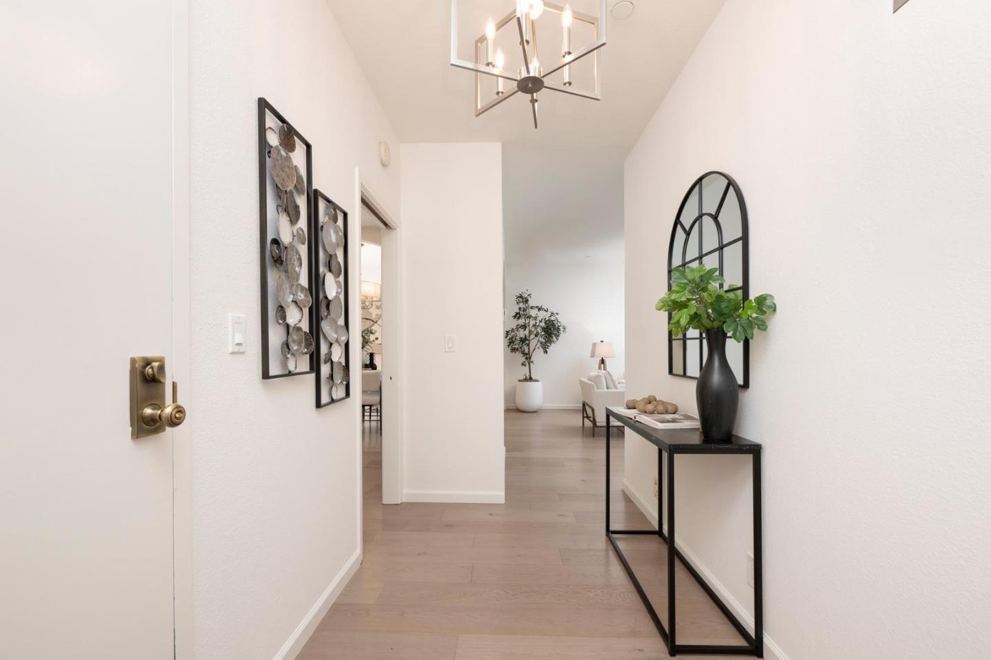 Detail Gallery Image 5 of 27 For 217 8th Ave #203,  San Mateo,  CA 94401 - 2 Beds | 2 Baths