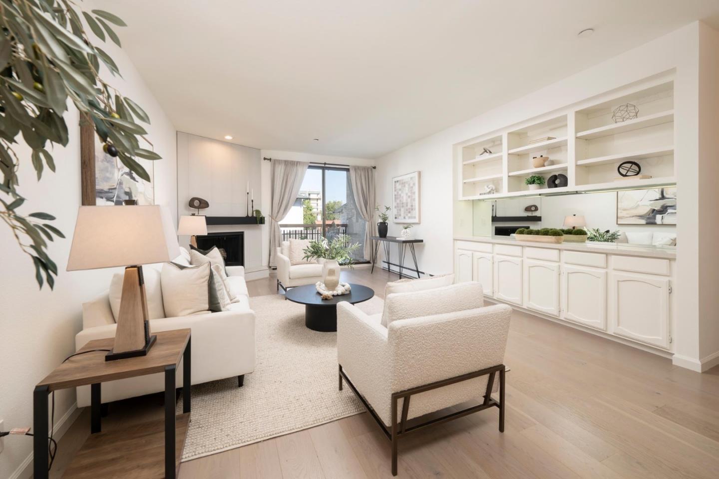 Detail Gallery Image 9 of 27 For 217 8th Ave #203,  San Mateo,  CA 94401 - 2 Beds | 2 Baths