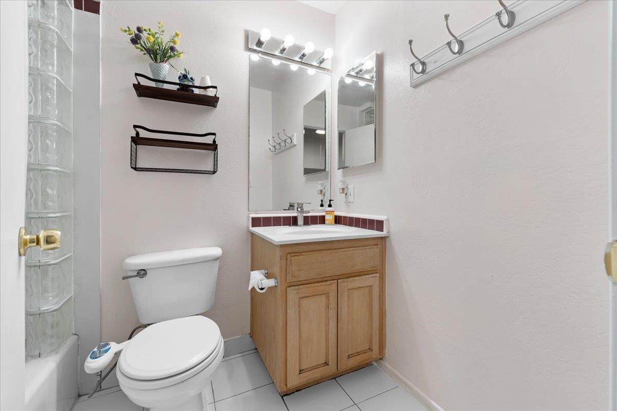 Detail Gallery Image 20 of 28 For 1730 Fremont Ct #2,  Davis,  CA 95618 - 2 Beds | 1 Baths