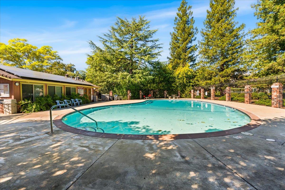 Detail Gallery Image 28 of 28 For 1730 Fremont Ct #2,  Davis,  CA 95618 - 2 Beds | 1 Baths