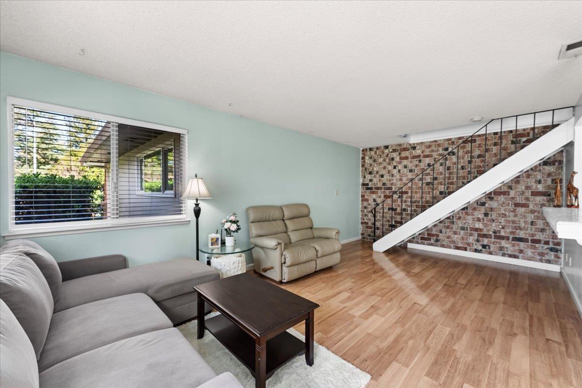 Detail Gallery Image 6 of 28 For 1730 Fremont Ct #2,  Davis,  CA 95618 - 2 Beds | 1 Baths
