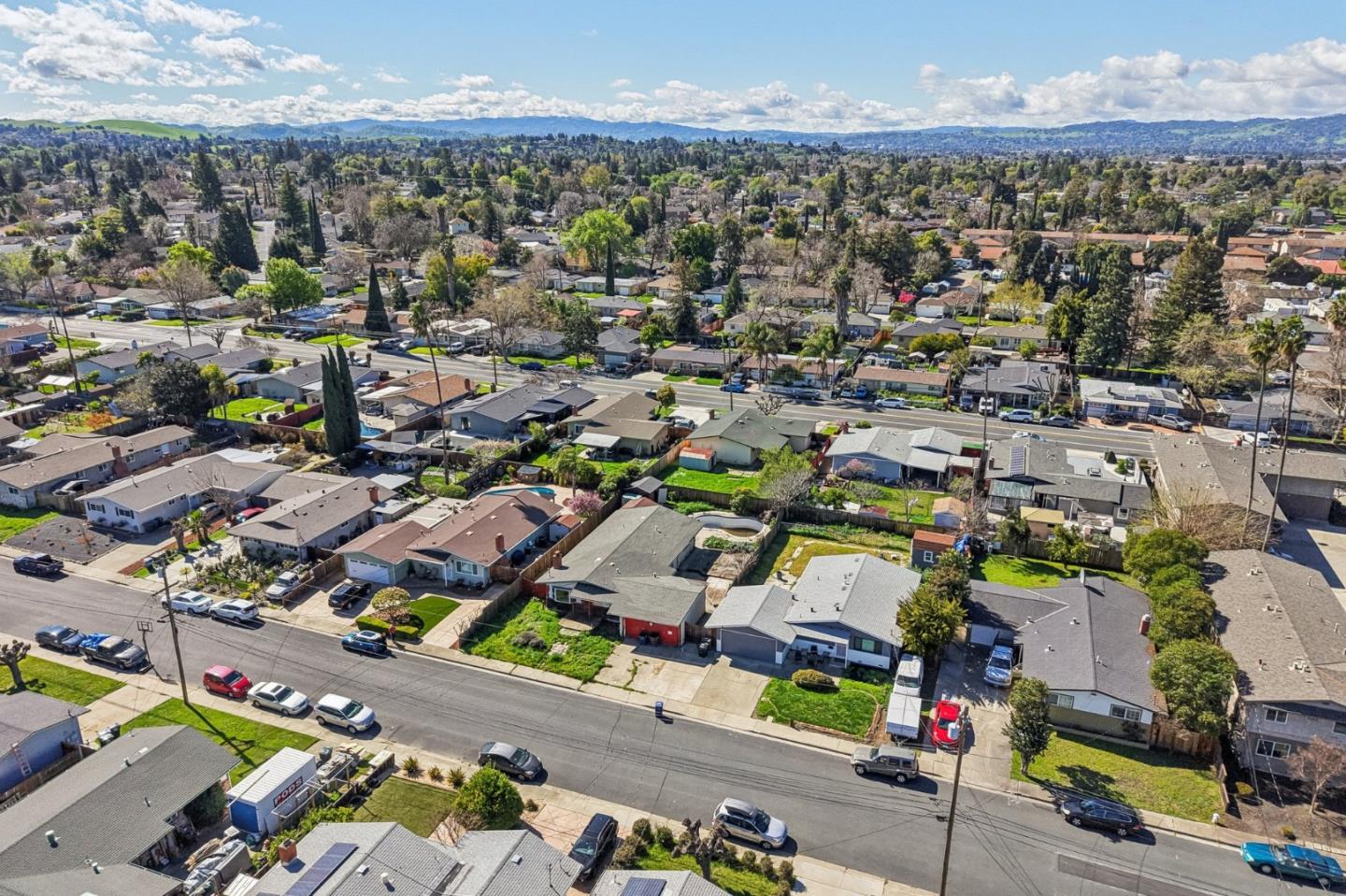 Detail Gallery Image 14 of 15 For 1899 Queens Rd, Concord,  CA 94519 - 3 Beds | 2 Baths