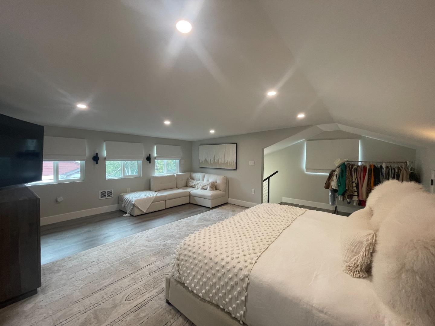 Detail Gallery Image 21 of 43 For 1111 Birch Ave, San Mateo,  CA 94402 - 3 Beds | 2 Baths