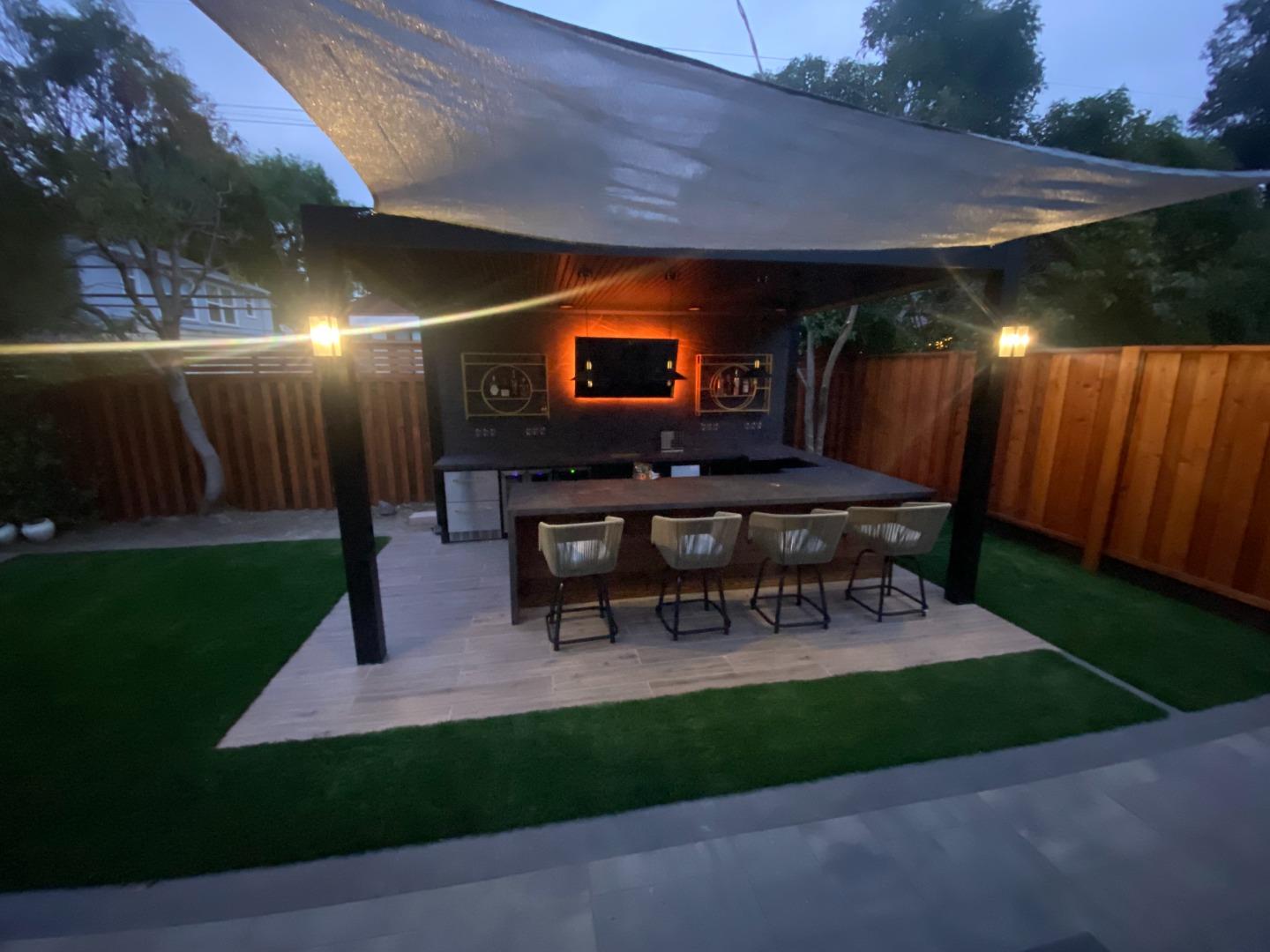 Detail Gallery Image 39 of 43 For 1111 Birch Ave, San Mateo,  CA 94402 - 3 Beds | 2 Baths