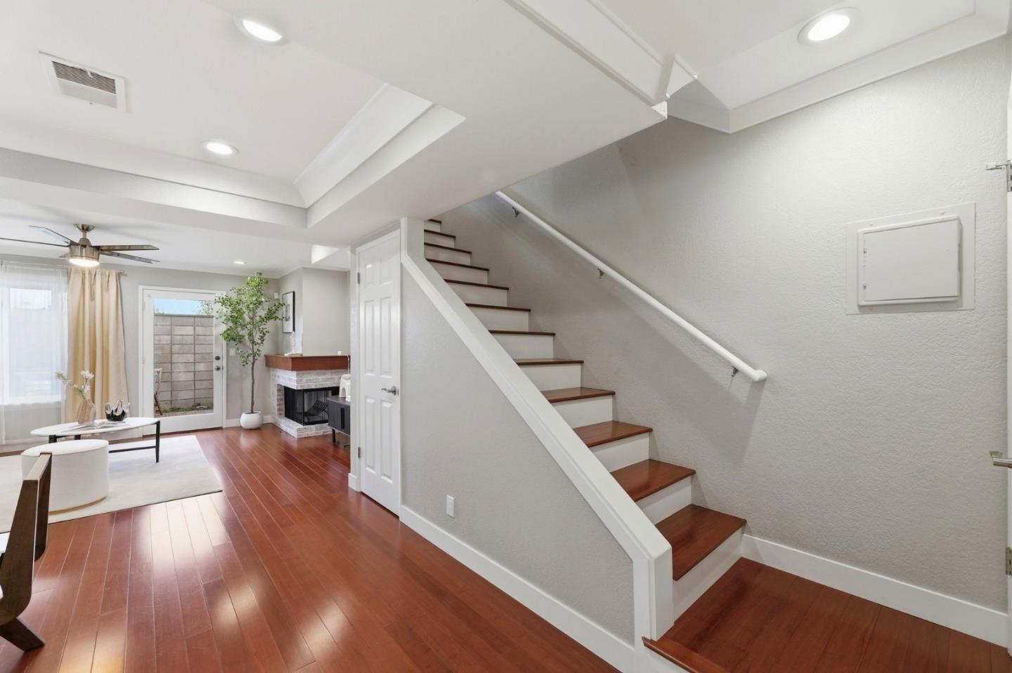 Photo #16: ML82037393 Listing: Photo #16