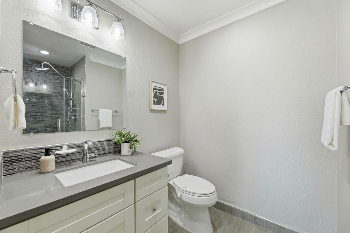 Photo #27: ML82037393 Listing: Photo #27