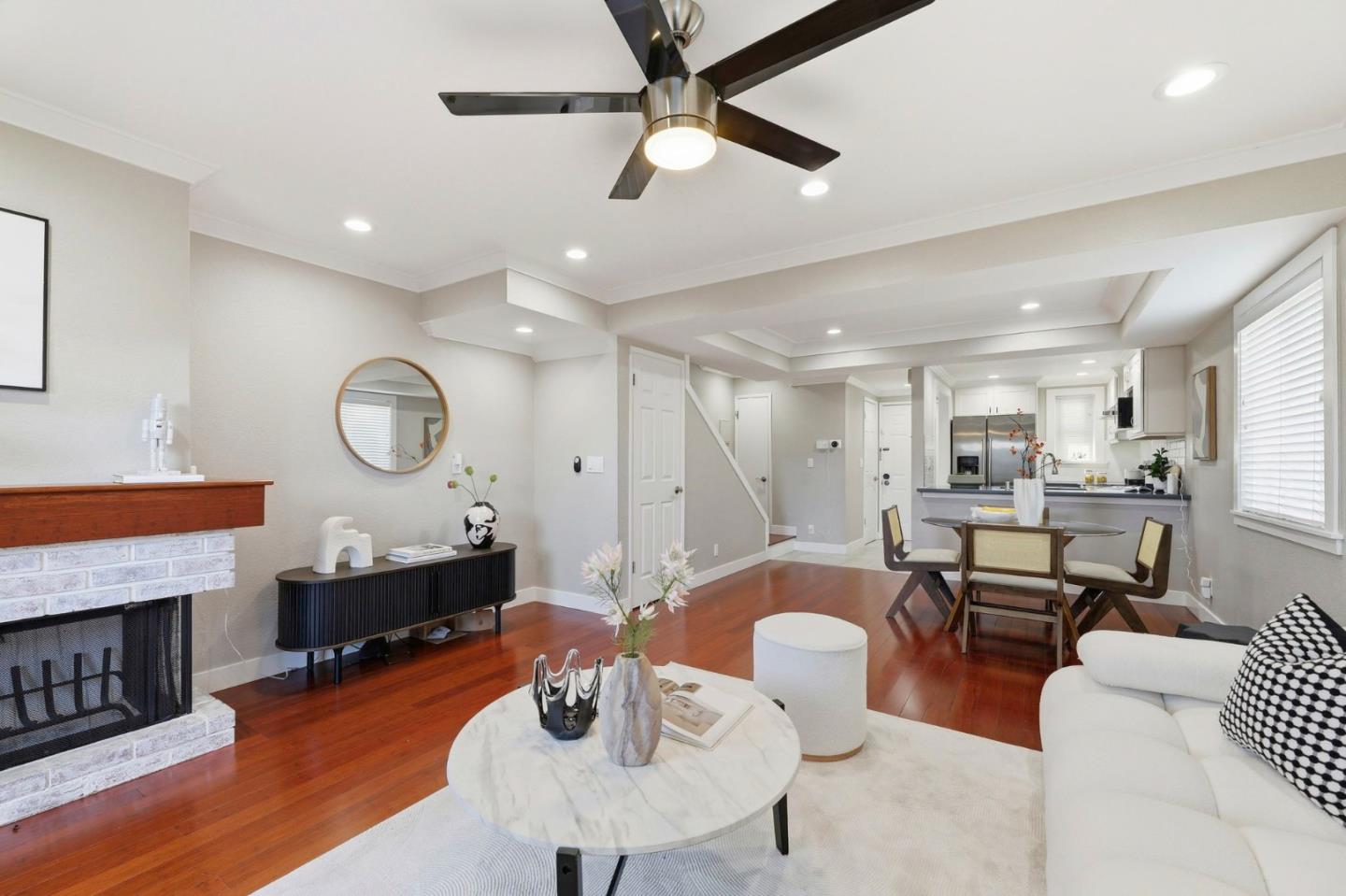 Photo #5: ML82037393 Listing: Photo #5