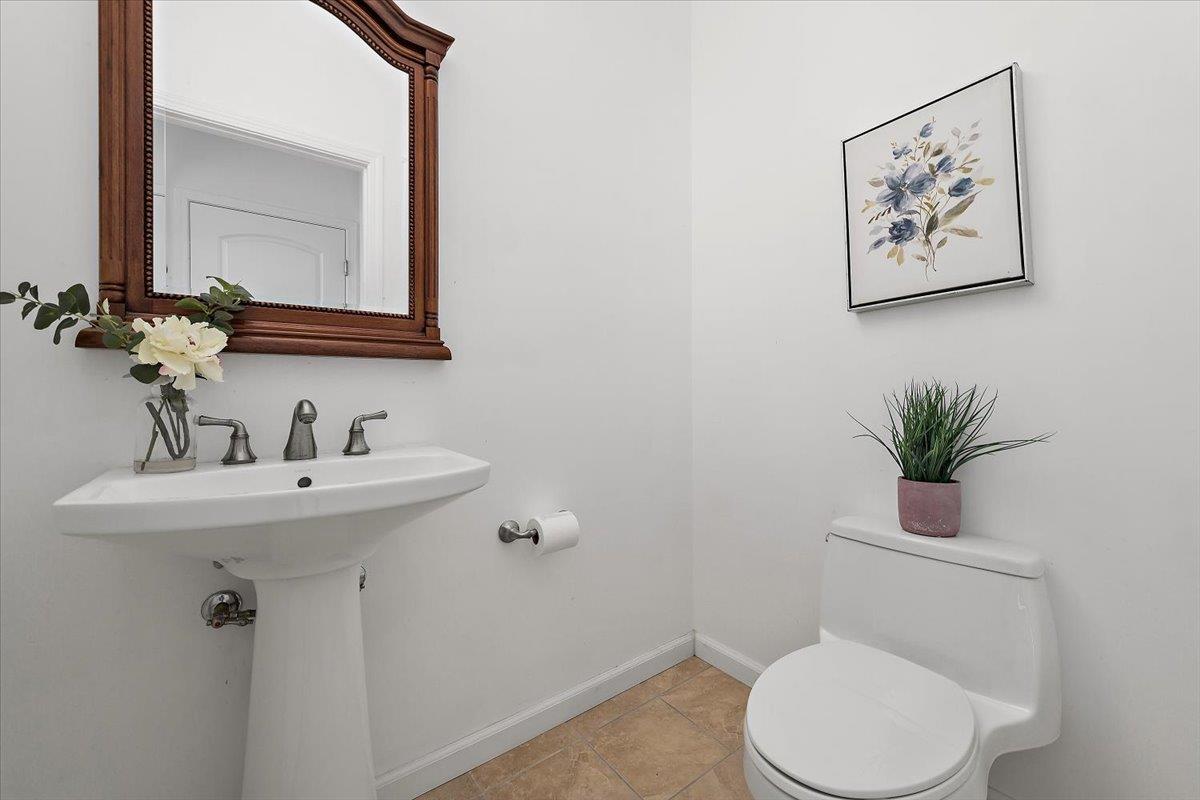 Detail Gallery Image 15 of 30 For 3515 Pine Ridge Way, San Jose,  CA 95127 - 4 Beds | 3/1 Baths