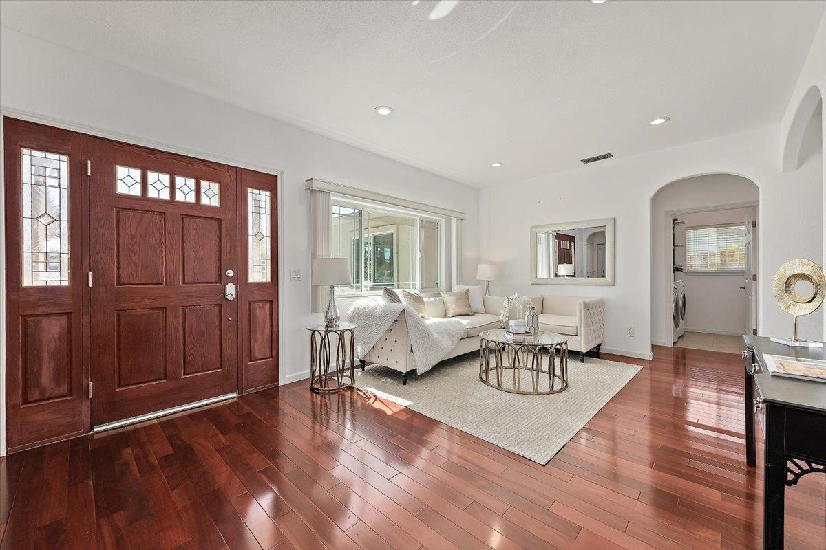 Detail Gallery Image 7 of 30 For 3515 Pine Ridge Way, San Jose,  CA 95127 - 4 Beds | 3/1 Baths