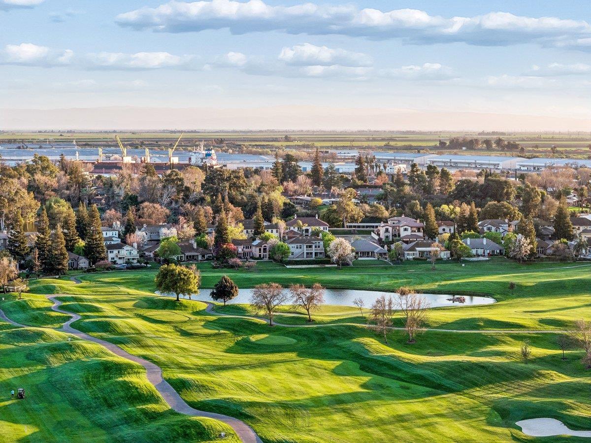 Detail Gallery Image 103 of 103 For 3756 Gleneagles Dr, Stockton,  CA 95219 - 5 Beds | 3/1 Baths