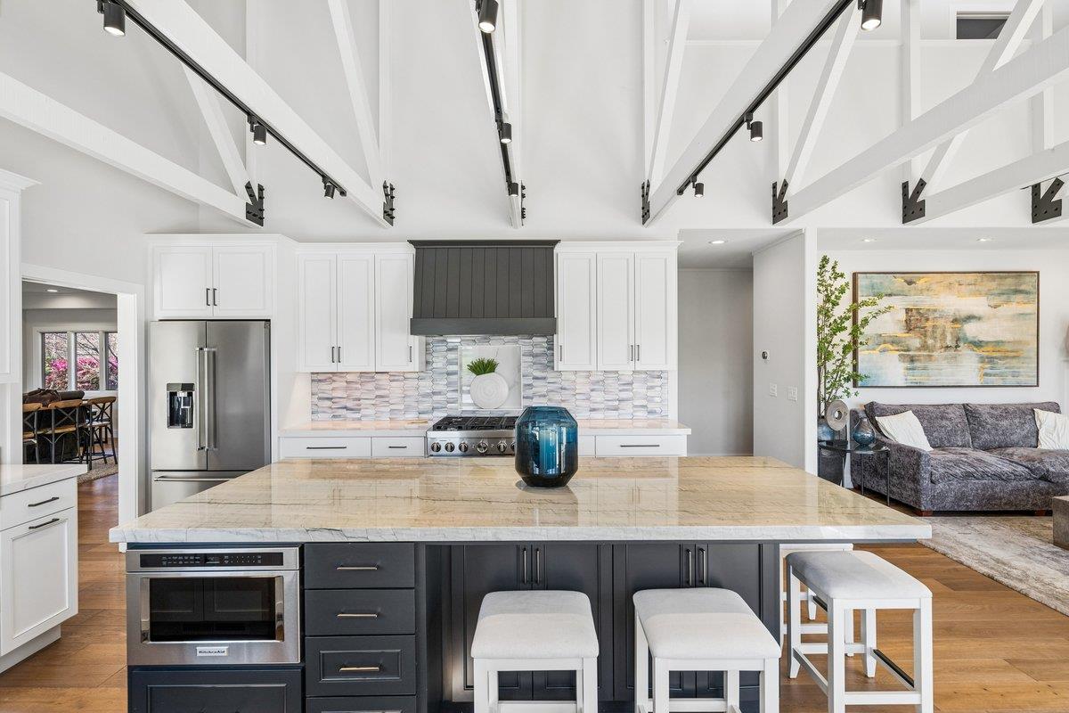 Detail Gallery Image 19 of 103 For 3756 Gleneagles Dr, Stockton,  CA 95219 - 5 Beds | 3/1 Baths