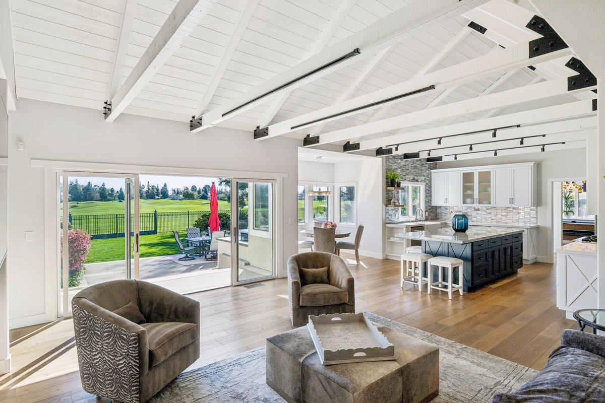 Detail Gallery Image 33 of 103 For 3756 Gleneagles Dr, Stockton,  CA 95219 - 5 Beds | 3/1 Baths