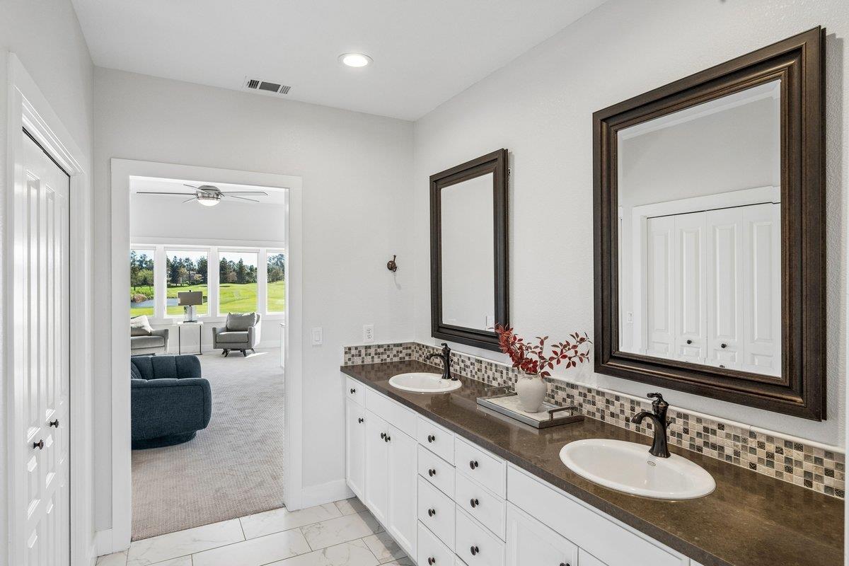 Detail Gallery Image 43 of 103 For 3756 Gleneagles Dr, Stockton,  CA 95219 - 5 Beds | 3/1 Baths