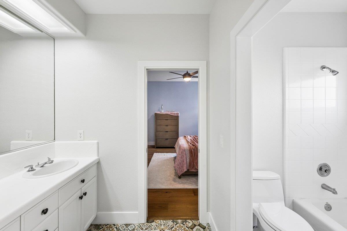 Detail Gallery Image 68 of 103 For 3756 Gleneagles Dr, Stockton,  CA 95219 - 5 Beds | 3/1 Baths