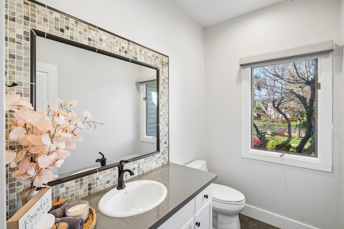 Detail Gallery Image 77 of 103 For 3756 Gleneagles Dr, Stockton,  CA 95219 - 5 Beds | 3/1 Baths