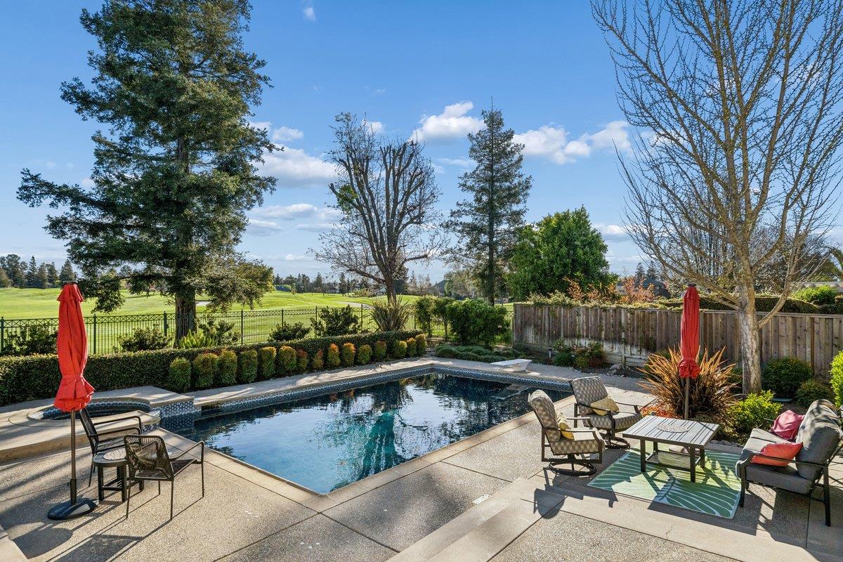 Detail Gallery Image 84 of 103 For 3756 Gleneagles Dr, Stockton,  CA 95219 - 5 Beds | 3/1 Baths