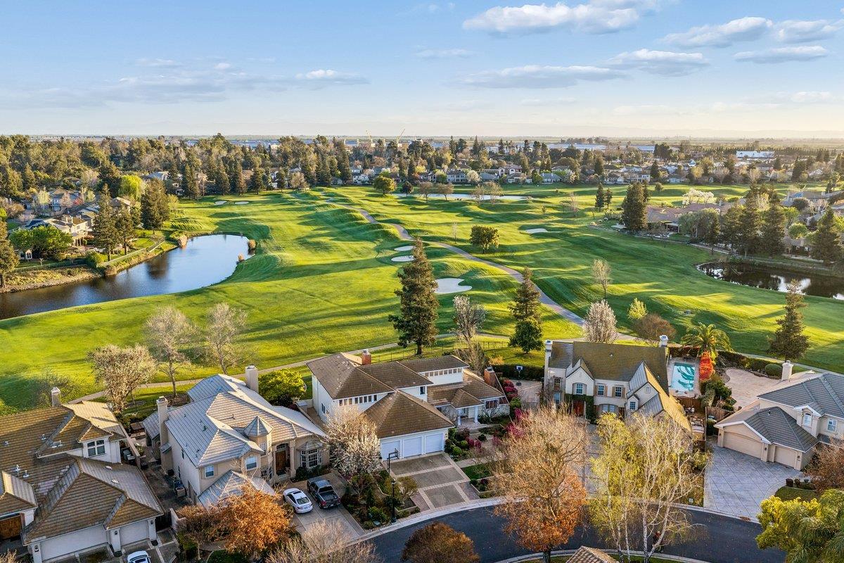 Detail Gallery Image 93 of 103 For 3756 Gleneagles Dr, Stockton,  CA 95219 - 5 Beds | 3/1 Baths