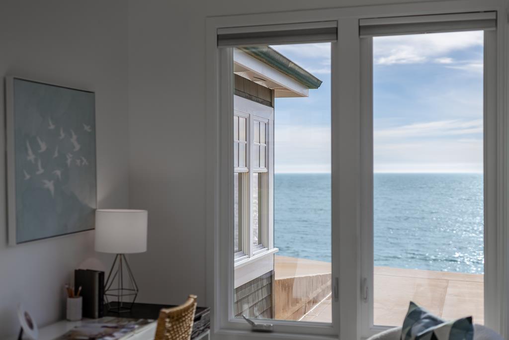 Detail Gallery Image 45 of 67 For 22826 E Cliff Dr, Santa Cruz,  CA 95062 - 4 Beds | 3 Baths