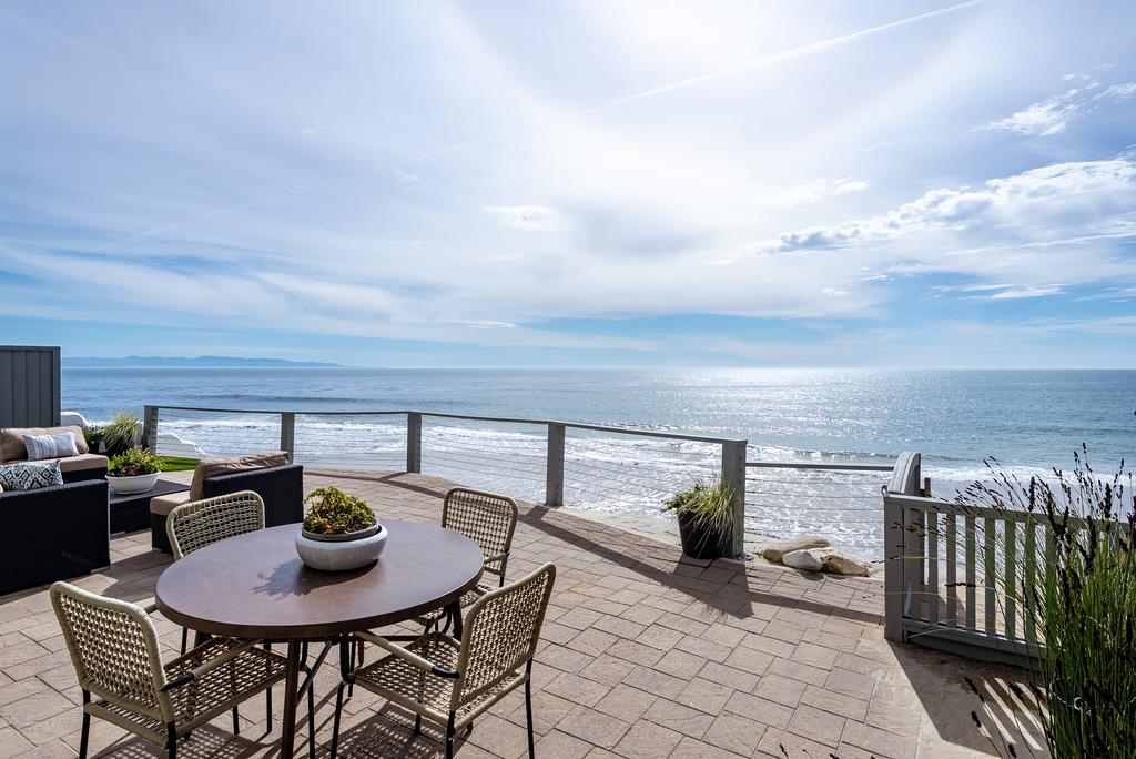 Detail Gallery Image 58 of 67 For 22826 E Cliff Dr, Santa Cruz,  CA 95062 - 4 Beds | 3 Baths