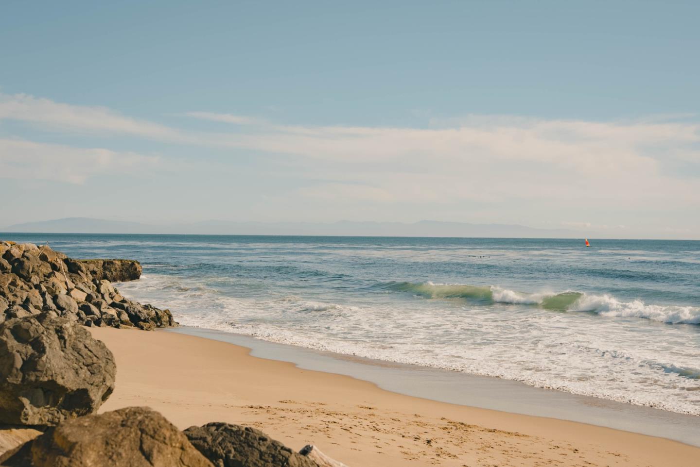 Detail Gallery Image 63 of 67 For 22826 E Cliff Dr, Santa Cruz,  CA 95062 - 4 Beds | 3 Baths