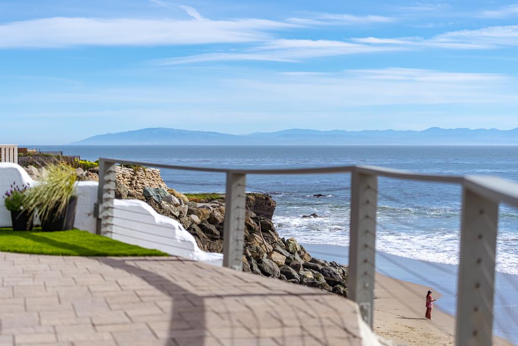 Detail Gallery Image 65 of 67 For 22826 E Cliff Dr, Santa Cruz,  CA 95062 - 4 Beds | 3 Baths