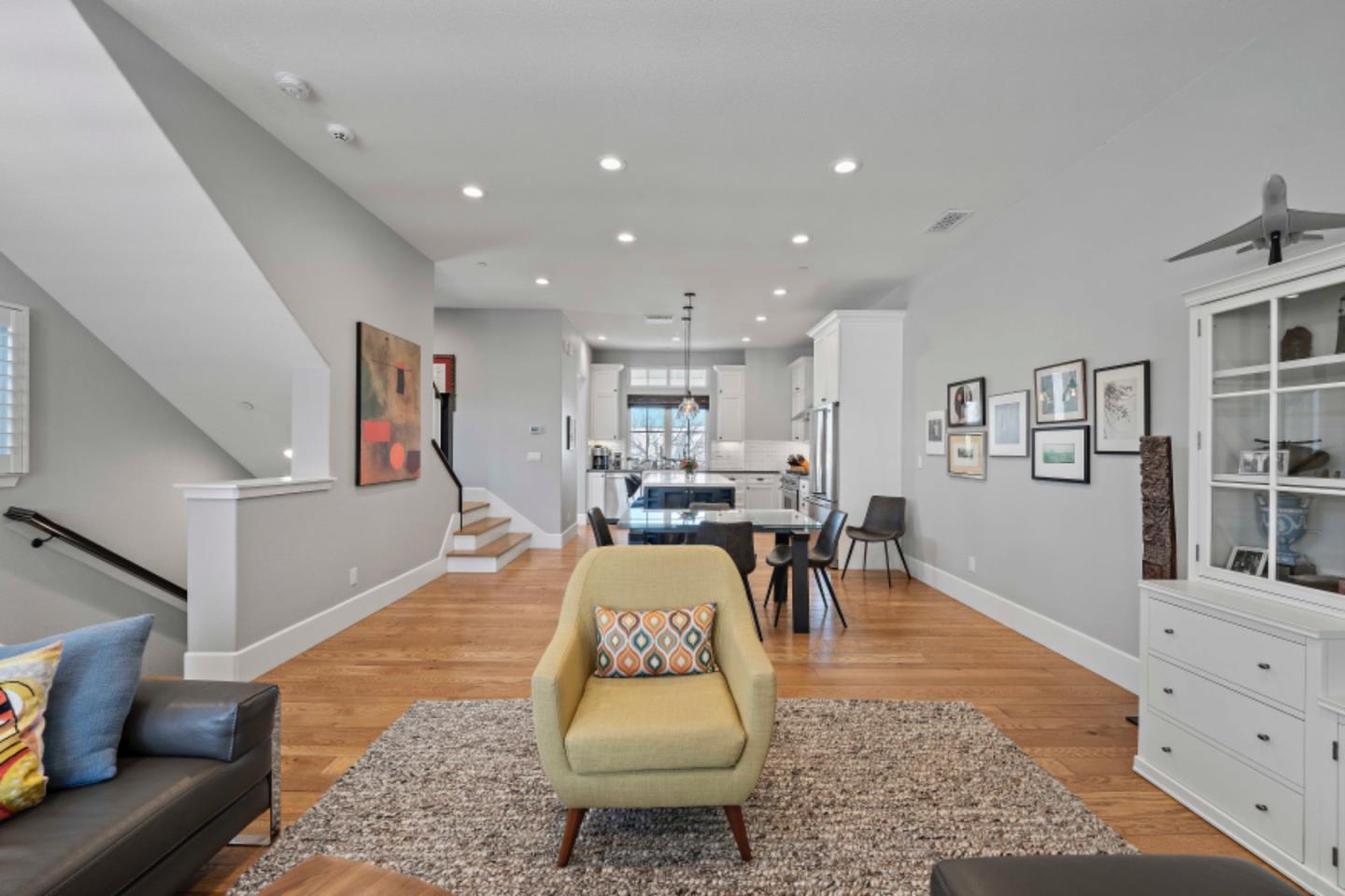 Detail Gallery Image 14 of 51 For 466 Sam Cava Ln, Campbell,  CA 95008 - 4 Beds | 3/1 Baths