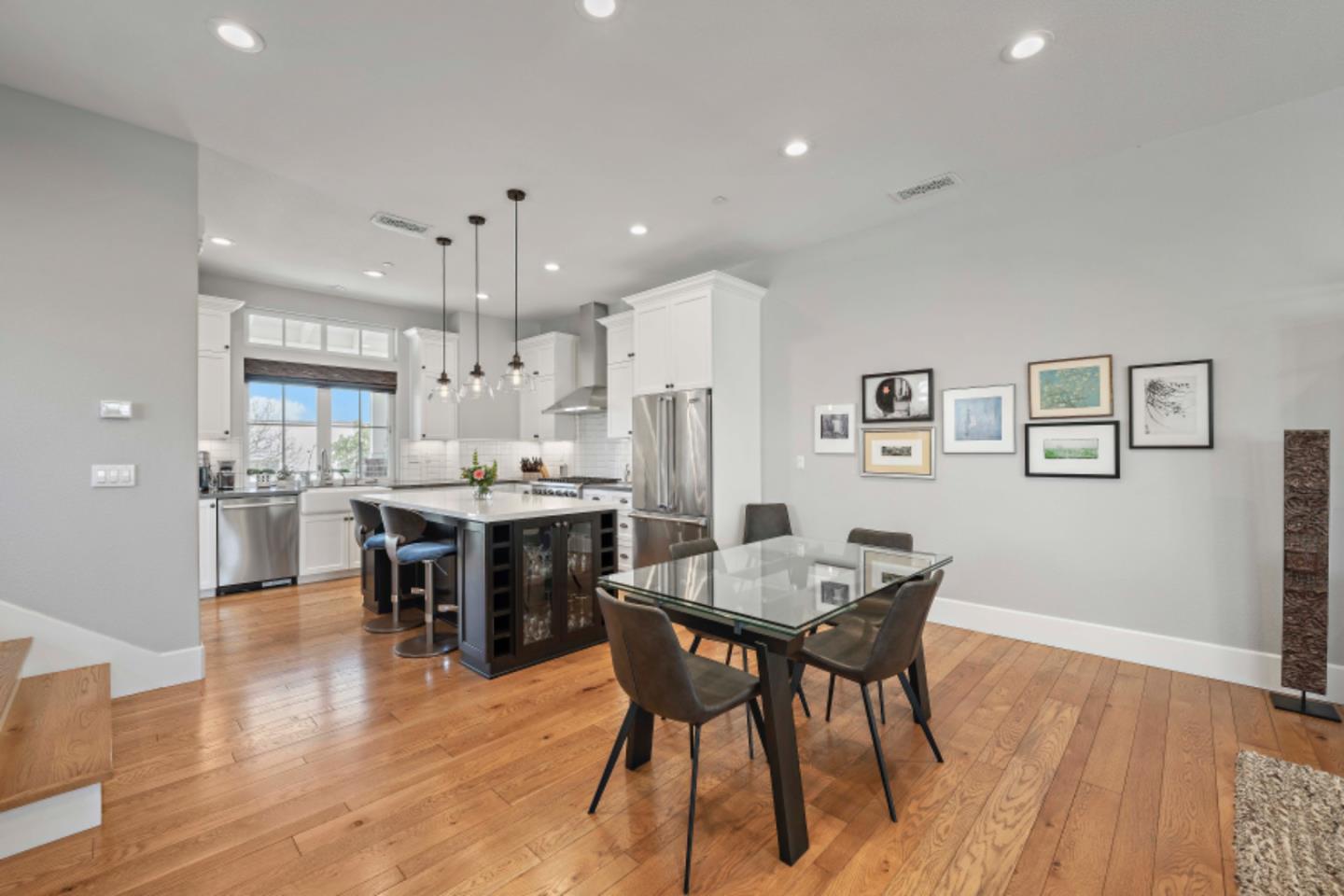 Detail Gallery Image 16 of 51 For 466 Sam Cava Ln, Campbell,  CA 95008 - 4 Beds | 3/1 Baths