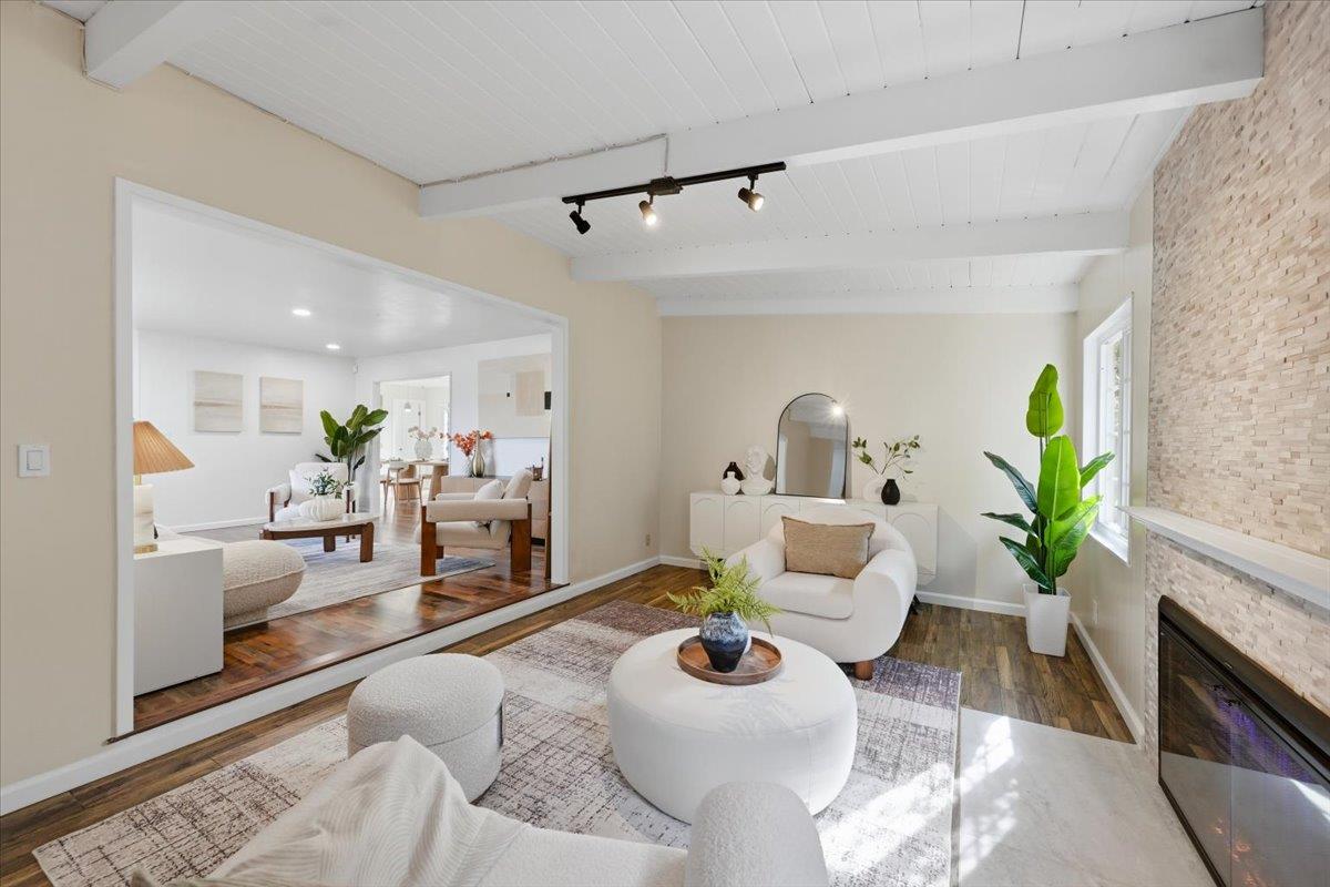 Detail Gallery Image 7 of 63 For 1570 Hillsdale Ave, San Jose,  CA 95118 - 5 Beds | 4/1 Baths